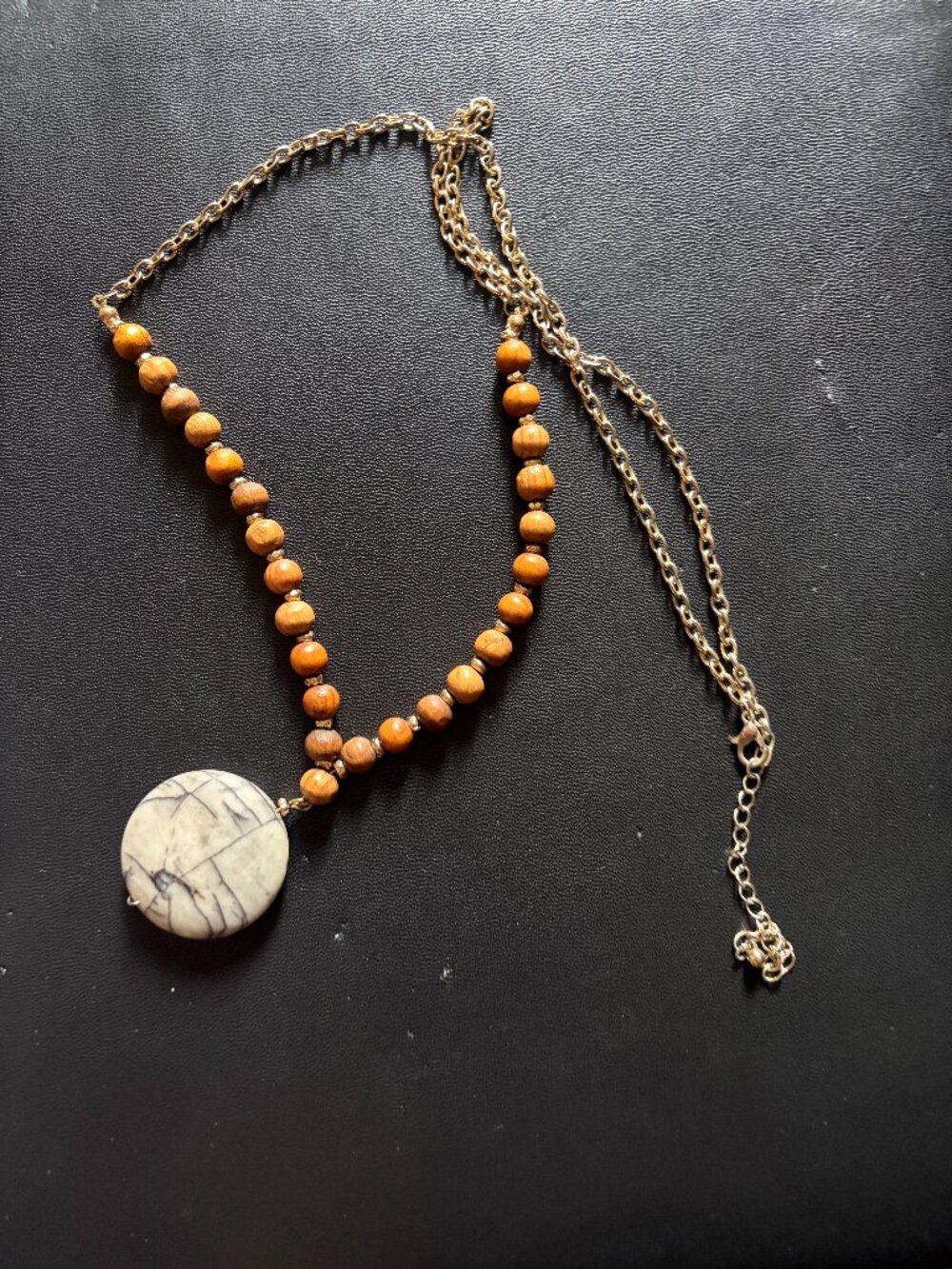Natural Stone Pendant Necklace 40g 30" - Picture 2 of 4